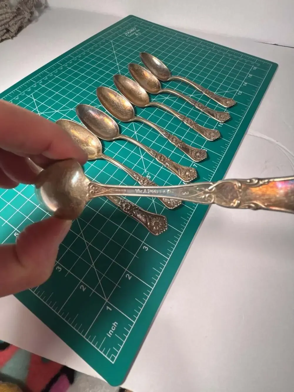 Wm A Rogers SXR Vintage Silverplate Teaspoons Set of 8 Ornate Floral Pattern
